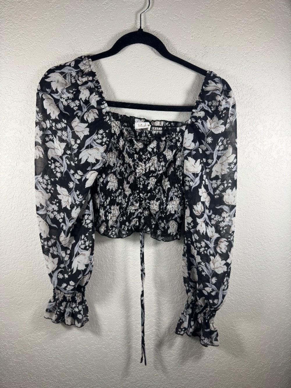 Blush J Floral Smocked Crop Top M